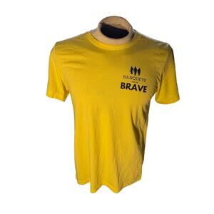 Coors Banquet T-Shirt Medium Yellow Banquets for the Brave Beer Promo